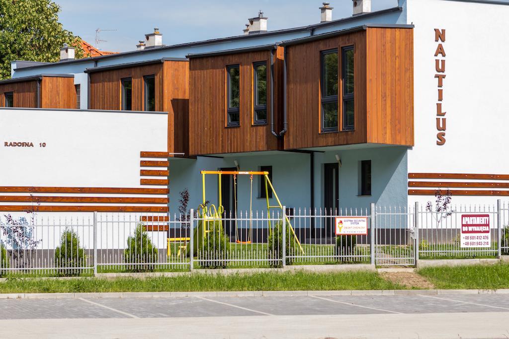 Nautilus Apartamenty Ревал Екстериор снимка