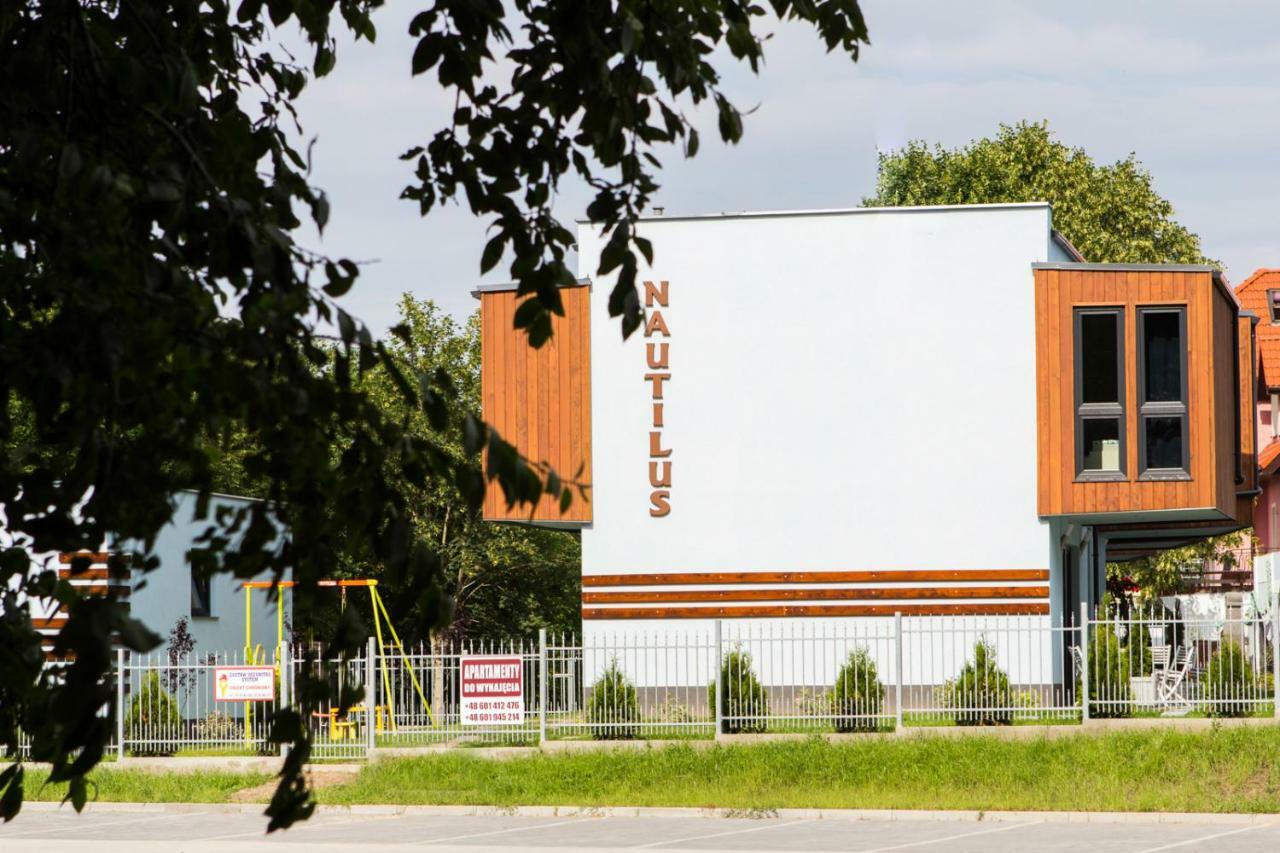 Nautilus Apartamenty Ревал Екстериор снимка